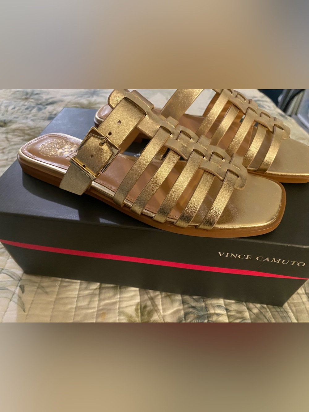 Vince Camuto Lemenda Leather Metallic Gold Strappy Gladiator Sandal 7.5